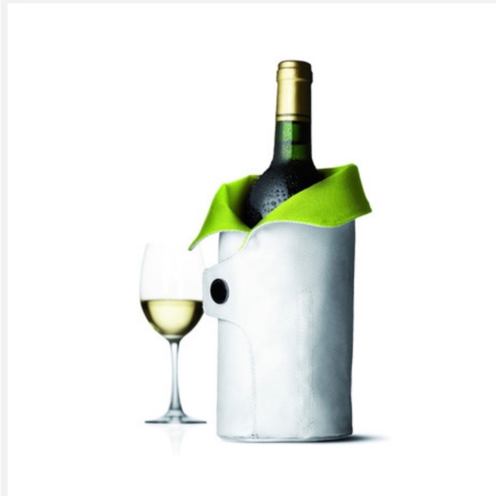 4/$16 Cool Coat Wine Cooling Jacket